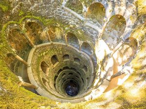 Mengintip Sumur Rahasia di Portugal