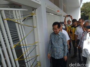 Pengelola Kantongi Data Pelaku Perusakan Stadion GBK Pengelola Kantongi Data Pelaku Perusakan Stadion GBK