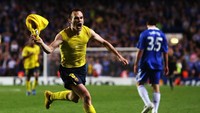 Dalam partai semifinal leg kedua di Stamford Bridge (6 Mei 2009), Michael Essien membuat gol cepat yang bikin Chelsea juga unggul agregat. Tapi setelah itu ada kontroversi setelah wasit Tom Henning Ovrebo menolak tak kurang dari empat klaim penalti Chelsea. Gol Andres Iniesta menutup laga ini dengan skor 1-1, untuk meloloskan Barca ke final. (Foto: Jamie McDonald/Getty Images)