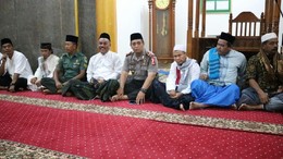 Polisi Purwakarta Ajak Ulama Berantas Narkoba Polisi Purwakarta Ajak Ulama Berantas Narkoba