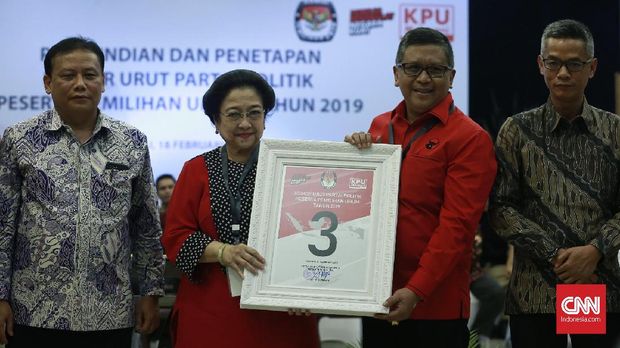 Capres Jokowi dan 'Sabda Mega' di Pulau Dewata