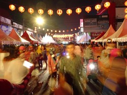 Suasana Perayaan Imlek di Kota Mataram