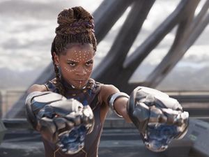 Syuting Black Panther 2, Aktris Ini Alami Kecelakaan Syuting Black Panther 2, Aktris Ini Alami Kecelakaan