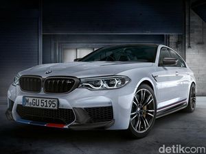 Aksesori Safety Car MotoGP Kini Bisa Dibeli Pencinta BMW Aksesori Safety Car MotoGP Kini Bisa Dibeli Pencinta BMW