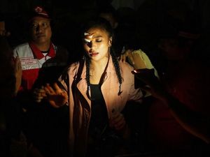 Alami Insiden saat Manggung, Pelipis Tantri Kotak Dapat 8 Jahitan