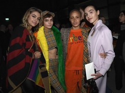 Burberry Bakar Tas dan Baju yang Tak Laku Terjual Senilai Rp 538 M