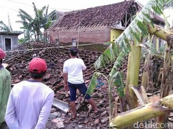 Puting Beliung Terjang 2 Desa di Banyuwangi, Puluhan Rumah Rusak