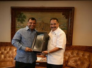 Permintaan Bos AirAsia Pada Menteri Pariwisata Arief Yahya