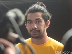 Rano Karno Puji Reza Rahadian di Benyamin Biang Kerok