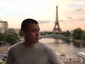 Foto: Samuel Rizal, Hot Daddy yang Suka Traveling