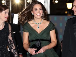 Tak Pakai Busana Hitam di BAFTA 2018, Kate Middleton Diprotes Netizen