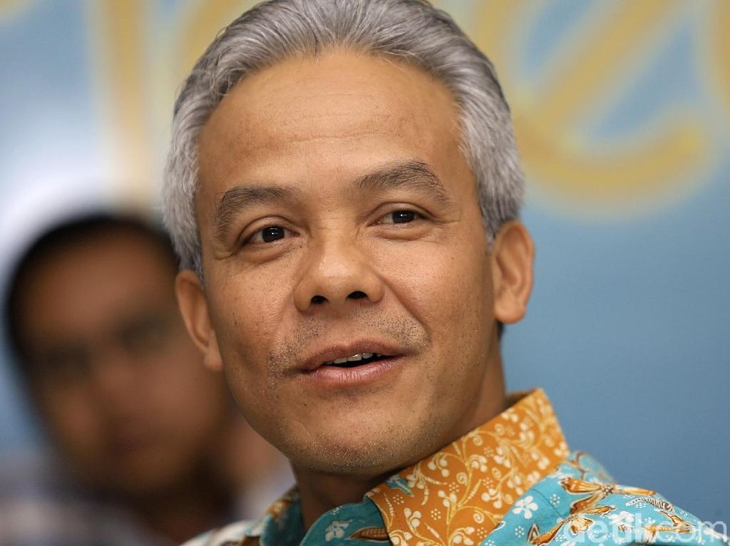 Ganjar Ingin Ruang Ekspresi Musik di Jateng Diperbanyak Ganjar Ingin Ruang Ekspresi Musik di Jateng Diperbanyak