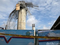 1 Korban Ambruknya Cetakan Beton Becakayu Masih Diobservasi