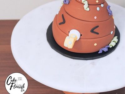 Kue Bertema Poop Ini Kok Lucu dan Menggemaskan Ya?