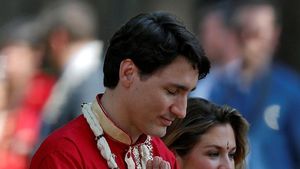 Foto: Gantengnya PM Kanada Justin Trudeau Pakai Baju Tradisional India