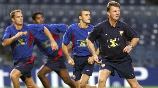 Luis Enrique saat masih bermain bersama Barcelona.
