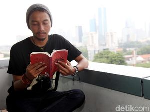 Fiersa Besari Rilis Kembali Albuk 11:11 dengan Konsep Berbeda Fiersa Besari Rilis Kembali Albuk 11:11 dengan Konsep Berbeda