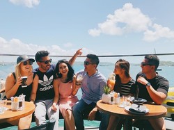 Gaya Makan Ayu Ting Ting hingga Kue Bentuk Poop yang Menggemaskan