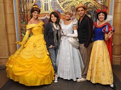 Ini Curahan Hati Putri Disney yang Kerja di Disneyland