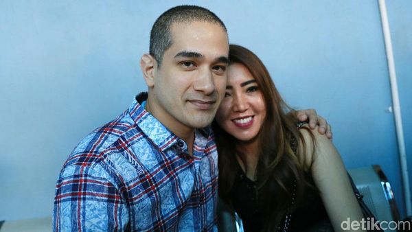 Usai Menikah, Okan Cornelius Makin Happy