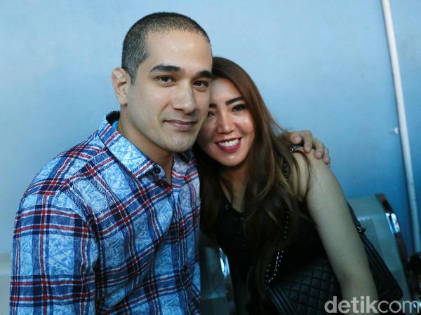 Usai Menikah, Okan Cornelius Makin Happy