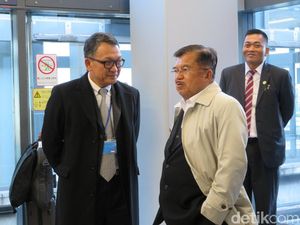 JK soal Penyerangan Tokoh Agama: Apa Ada yang Koordinir Orang Gila?