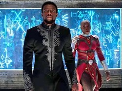 Laris Manis, Stok Baju Koko Black Panther di Toko Online Kosong