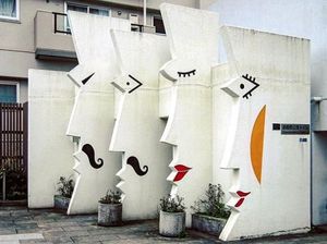 Nggak Nyangka, 10 Bangunan Nyentrik Ini Ternyata Toilet