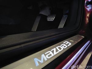 Aksesori Mazda3 Speed Dibawa Langsung dari Jepang Aksesori Mazda3 Speed Dibawa Langsung dari Jepang