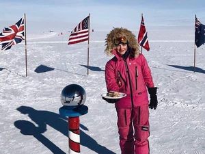 Foto: Cantiknya Jade Hameister, Si Penakluk Kutub