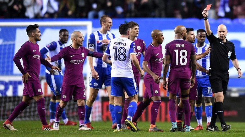 Para Pemainnya Lepas Kontrol, City dan Wigan Didakwa FA Para Pemainnya Lepas Kontrol, City dan Wigan Didakwa FA