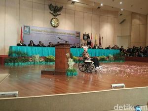 Putu Wijaya Dianugerahi Gelar Doktor HC oleh ISI Yogyakarta Putu Wijaya Dianugerahi Gelar Doktor HC oleh ISI Yogyakarta