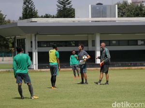 PSSI Majukan Kick-off Turnamen Anniversary Cup 2018