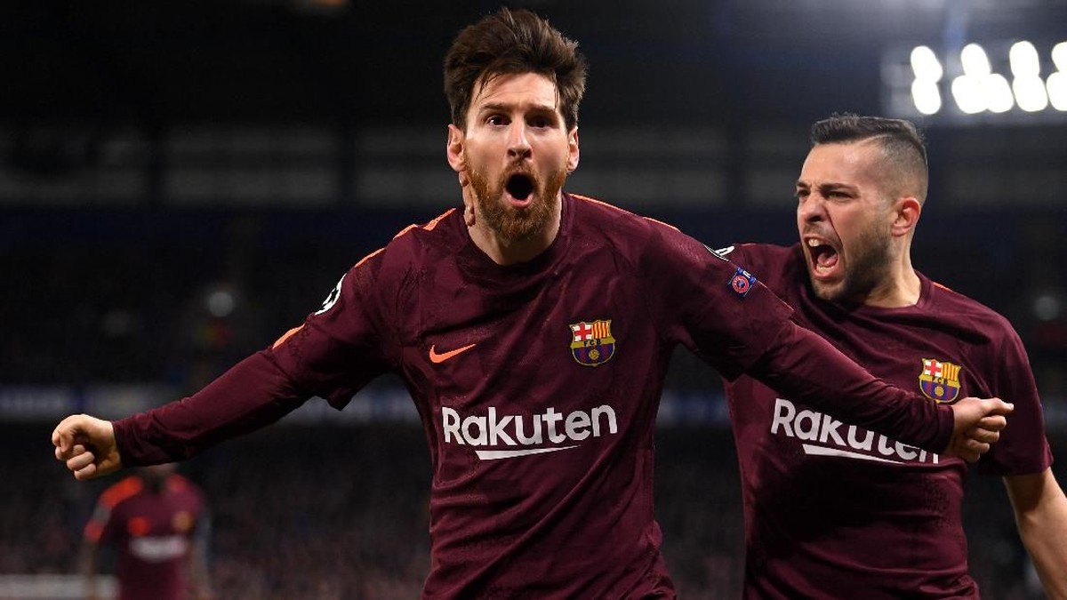 Lionel Messi mencetak gol penyama Barcelona dalam hasil seri 1-1 di kandang Chelsea. (Foto: Mike Hewitt/Getty Images)