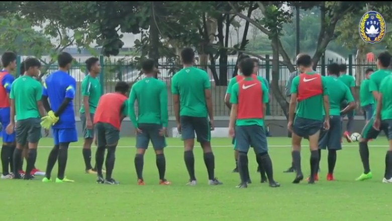 Instruksi Utama untuk Timnas U-19: Ball Possession Instruksi Utama untuk Timnas U-19: Ball Possession