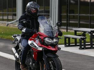 Hobi Pangeran William Ini Bikin Kate Middleton Ketakutan