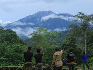 Ini 10 Gunung Tertinggi yang Terdapat di Sumatera Ini 10 Gunung Tertinggi yang Terdapat di Sumatera