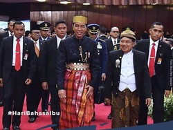 Hari Bahasa Ibu, Jokowi: Bahasa Daerah Apa yang Kamu Kuasai?