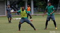 Latihan tersebut digelar di Lapangan ABC, Senayan, Jakarta, Rabu (21/2/2018).