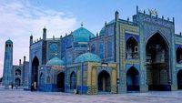 Foto: Masjid yang Konon Dibangun di Atas Tulang Khalifah