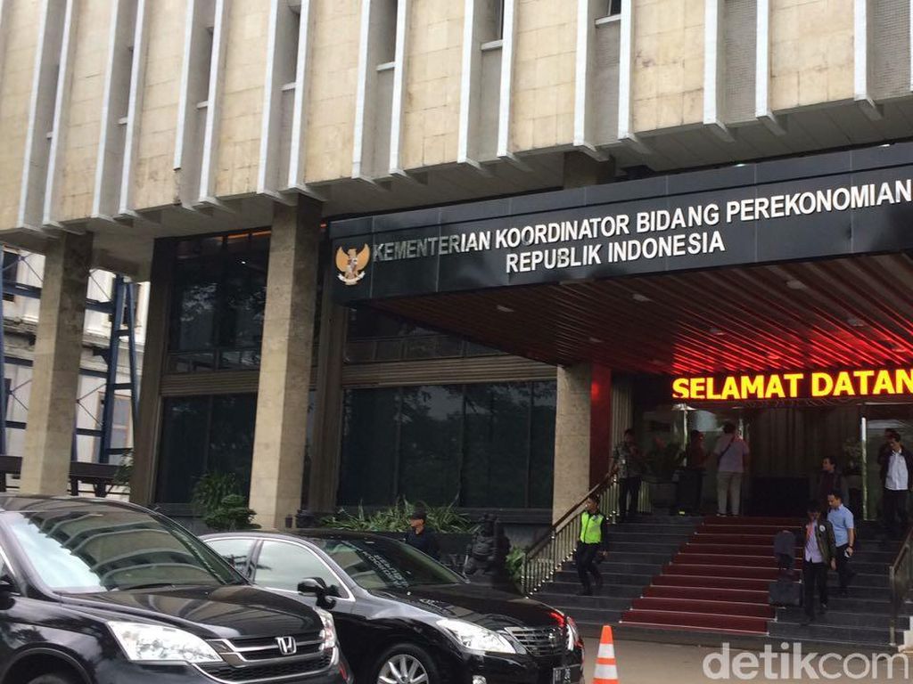 Darmin Panggil Mendag Bahas Harga Beras hingga Daging Darmin Panggil Mendag Bahas Harga Beras hingga Daging