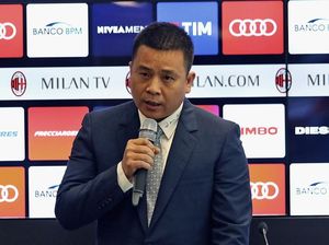 Dikabarkan Bangkrut, Pemilik AC Milan Membantah