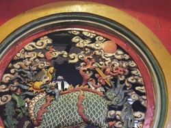 Ornamen Vihara Dharma Bakti