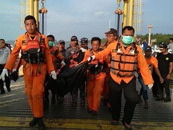 1 ABK Kapal Karam di Sungai Musi Ditemukan Tewas