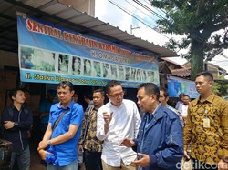 Cawawalkot Ruli Janjikan Trik Baru Pasarkan Keramik Kiaracondong