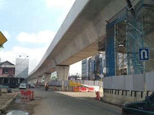 Nasib LRT Jakarta di Tengah Moratorium Proyek Layang Nasib LRT Jakarta di Tengah Moratorium Proyek Layang