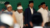 Kenakan Jas dan Sarung, Jokowi Buka Dzikir Kebangsaan