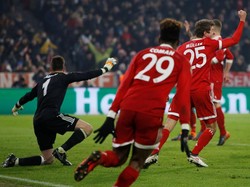 Mueller Bawa Bayern Ungguli 10 Pemain Besiktas