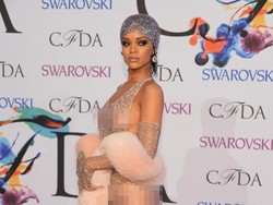 Rihanna Putus dari Miliarder Arab Saudi?