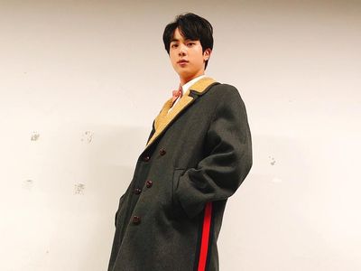 Resmi Jadi Pria Tertampan di Dunia 2019, Jin BTS Paling Doyan Makan